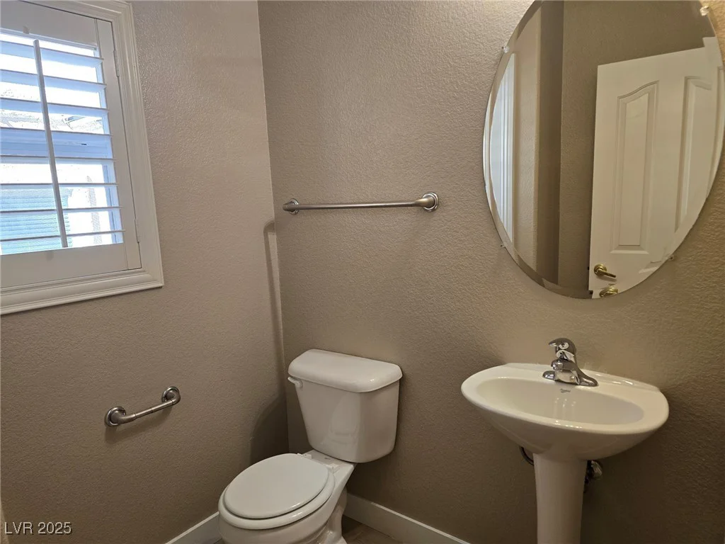 1142 Grass Pond, Henderson, NV 89002