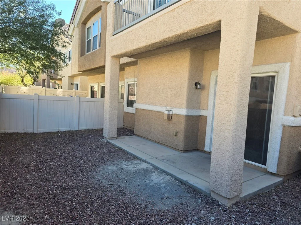 1142 Grass Pond, Henderson, NV 89002