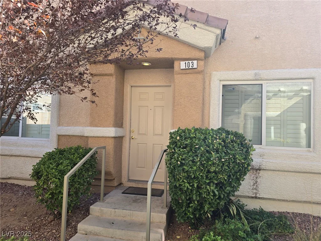 1142 Grass Pond, Henderson, NV 89002