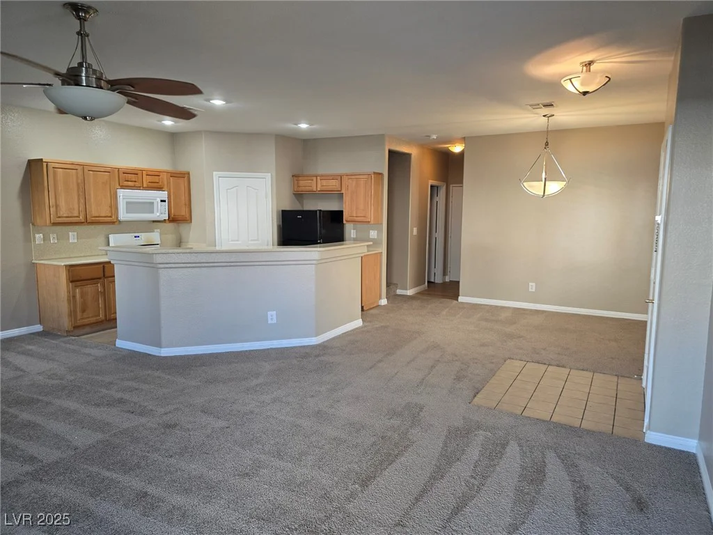 1142 Grass Pond, Henderson, NV 89002