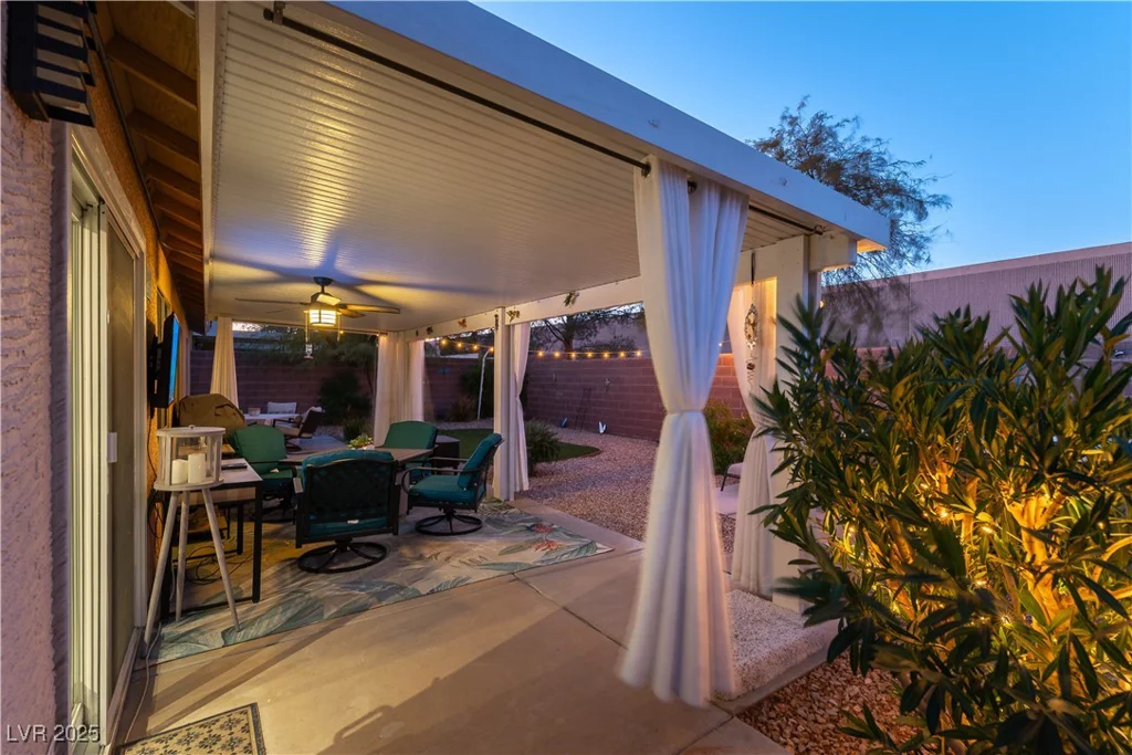 1066 Bootspur, Henderson, NV 89012