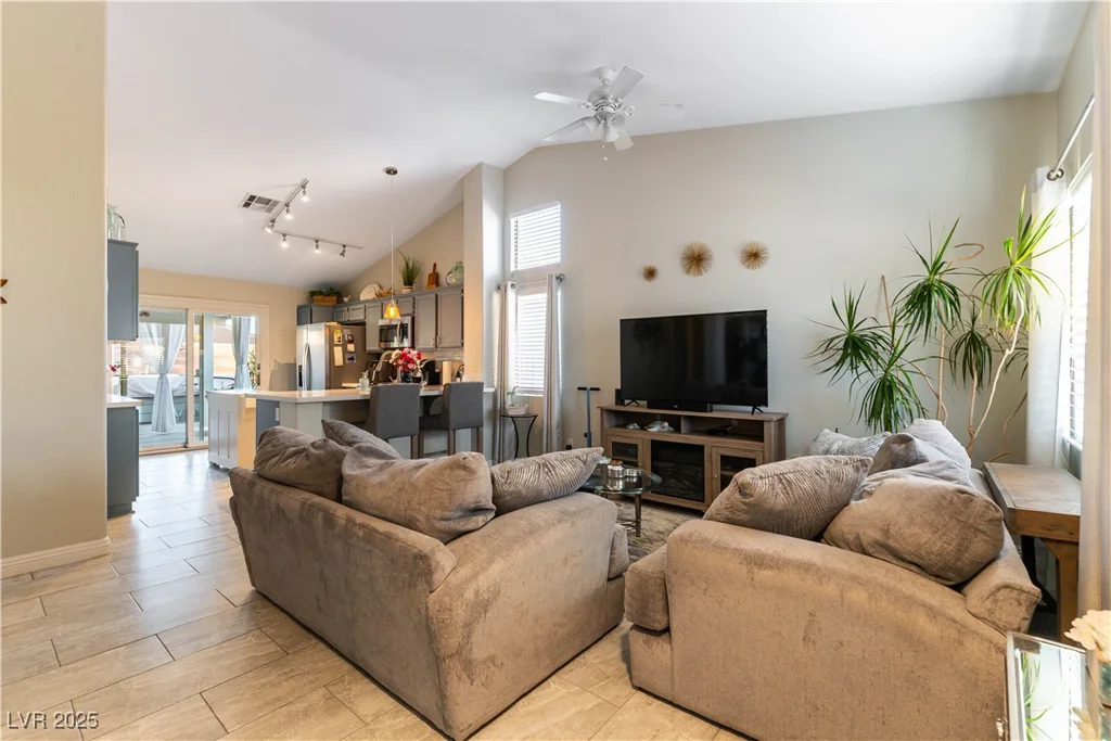 1066 Bootspur, Henderson, NV 89012