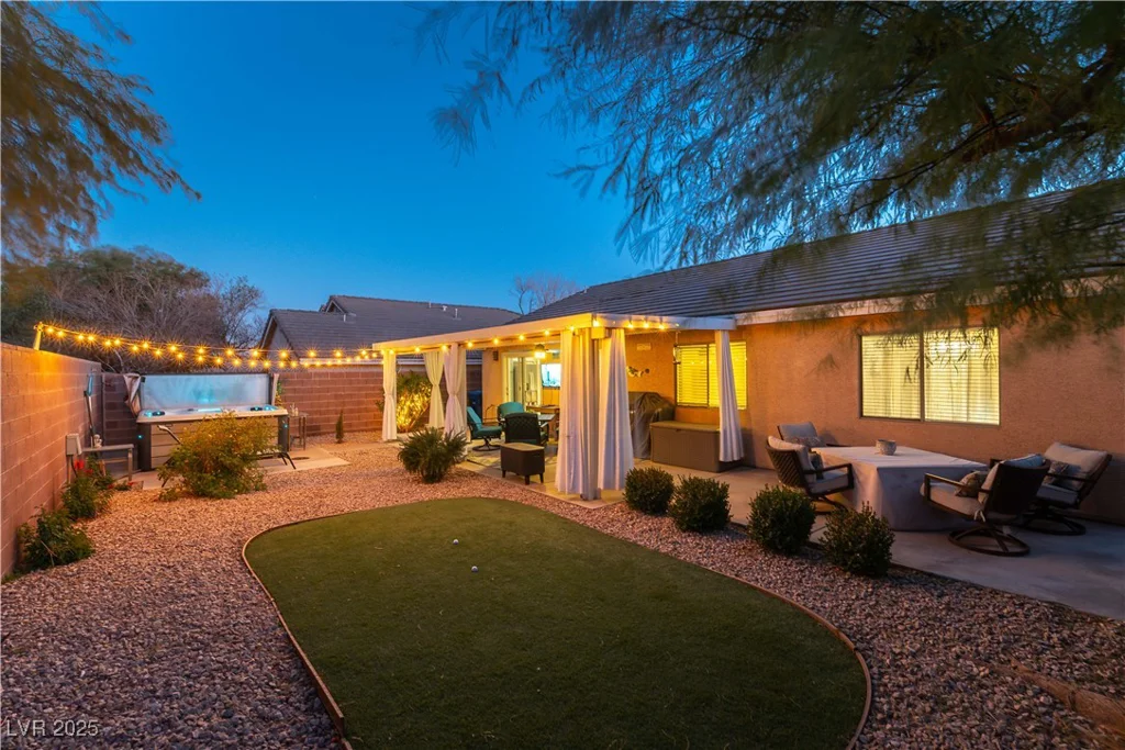 1066 Bootspur, Henderson, NV 89012