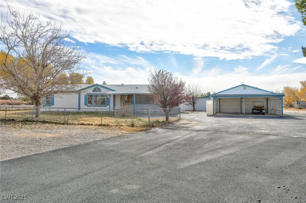 1351 Betty, Pahrump, NV 89060