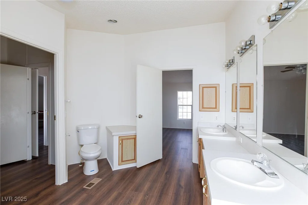 1351 Betty, Pahrump, NV 89060