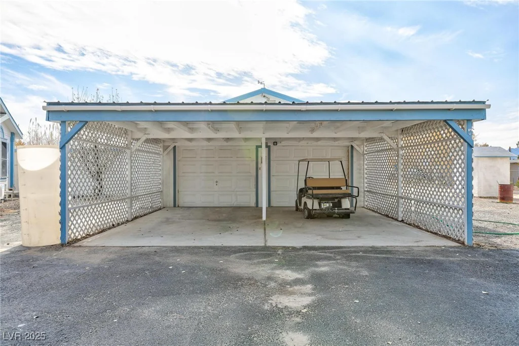 1351 Betty, Pahrump, NV 89060