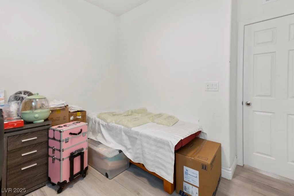 6986 Bard, Las Vegas, NV 89113