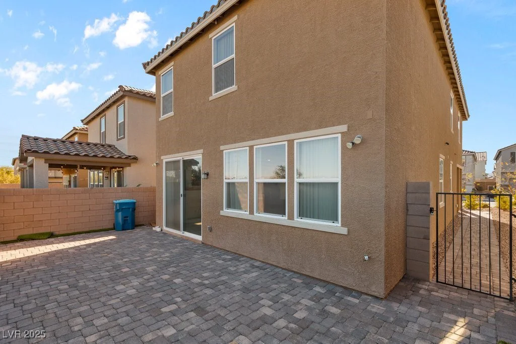 6986 Bard, Las Vegas, NV 89113