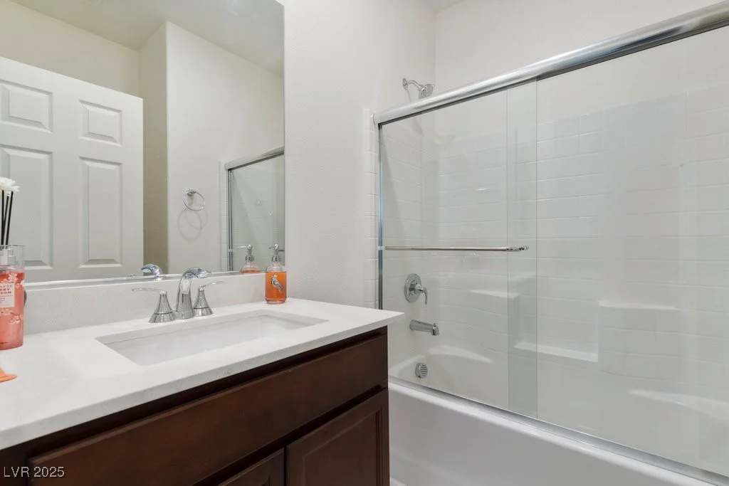 6986 Bard, Las Vegas, NV 89113