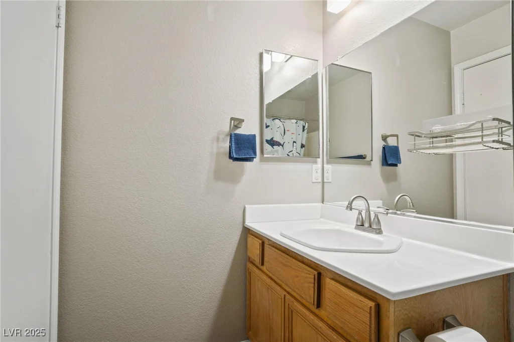 618 Lava Beds, North Las Vegas, NV 89084