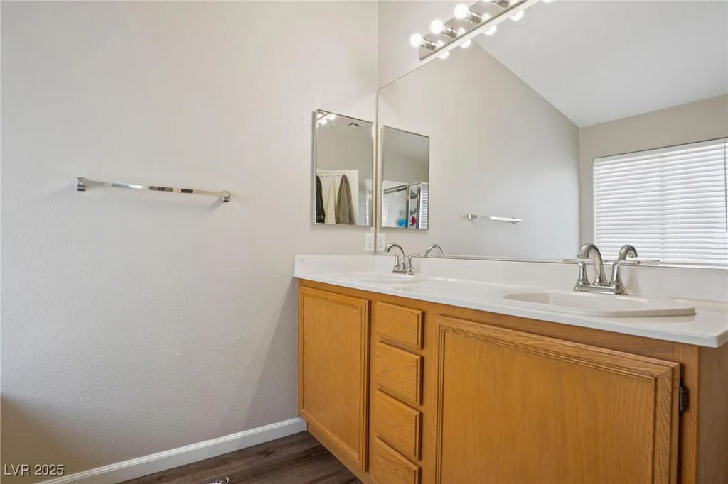 618 Lava Beds, North Las Vegas, NV 89084