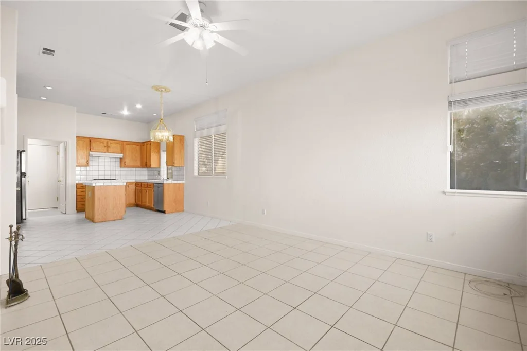 2260 Norway Pine, Las Vegas, NV 89134
