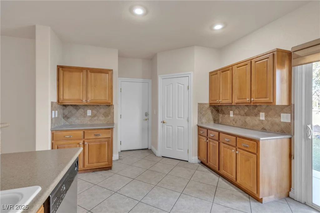 1320 Robbers Roost, Henderson, NV 89012