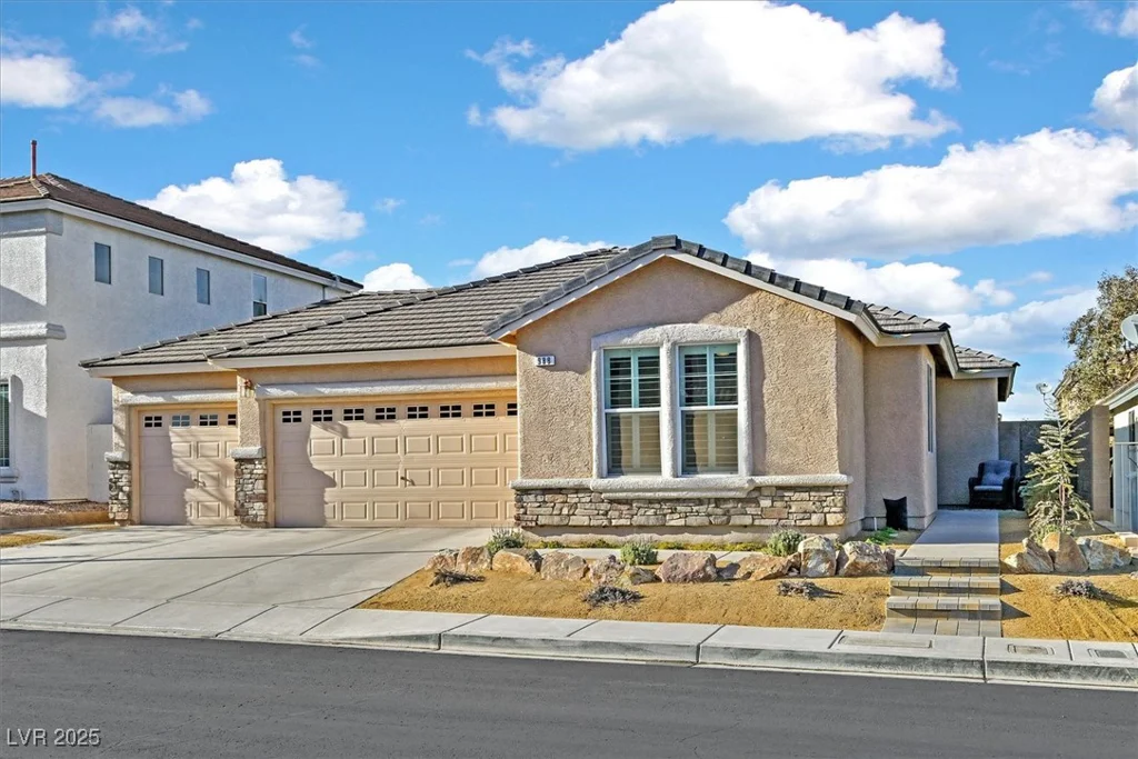988 Buffalo River, Henderson, NV 89002