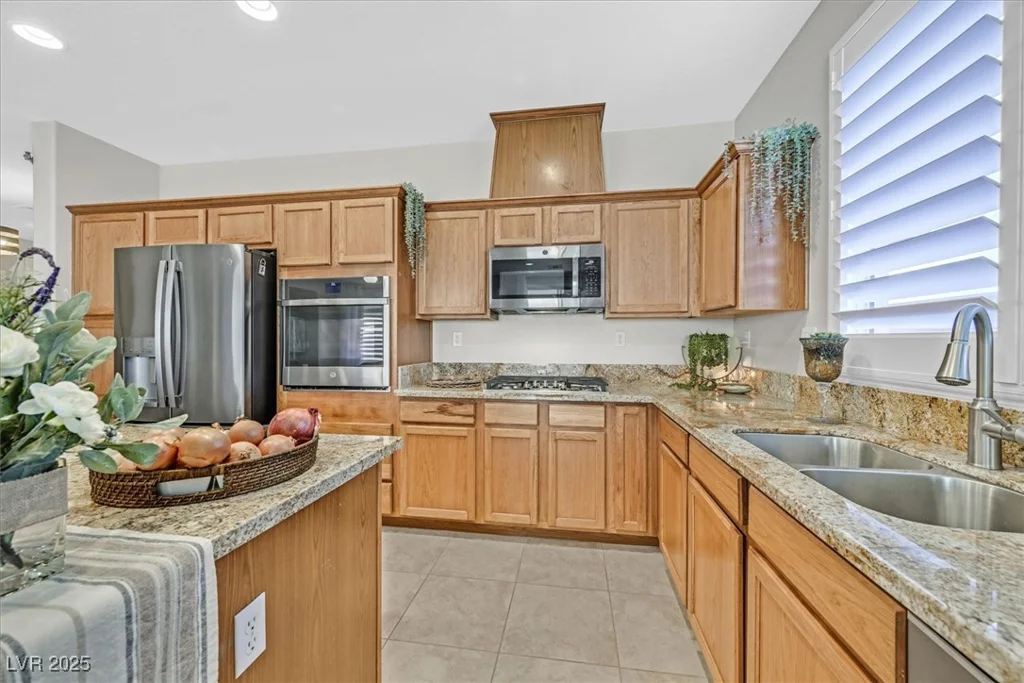988 Buffalo River, Henderson, NV 89002