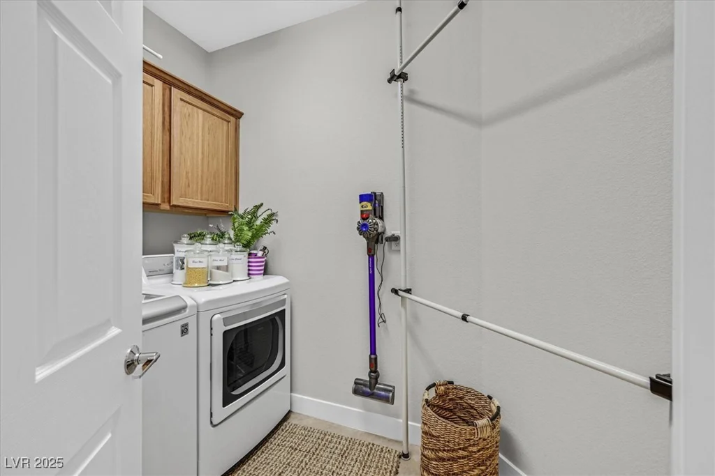 988 Buffalo River, Henderson, NV 89002