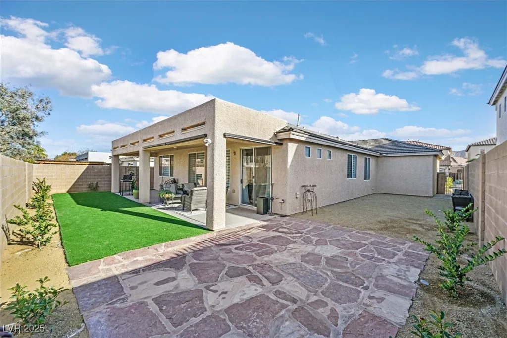 988 Buffalo River, Henderson, NV 89002
