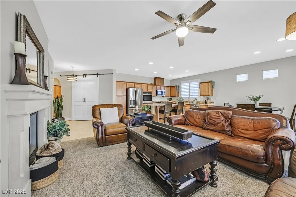 988 Buffalo River, Henderson, NV 89002