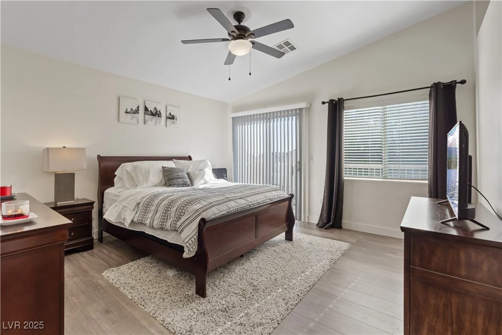 9077 Camp Light, Las Vegas, NV 89149