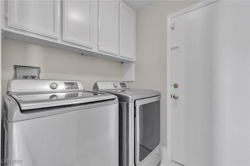 1252 Little Sidnee, Las Vegas, NV 89123