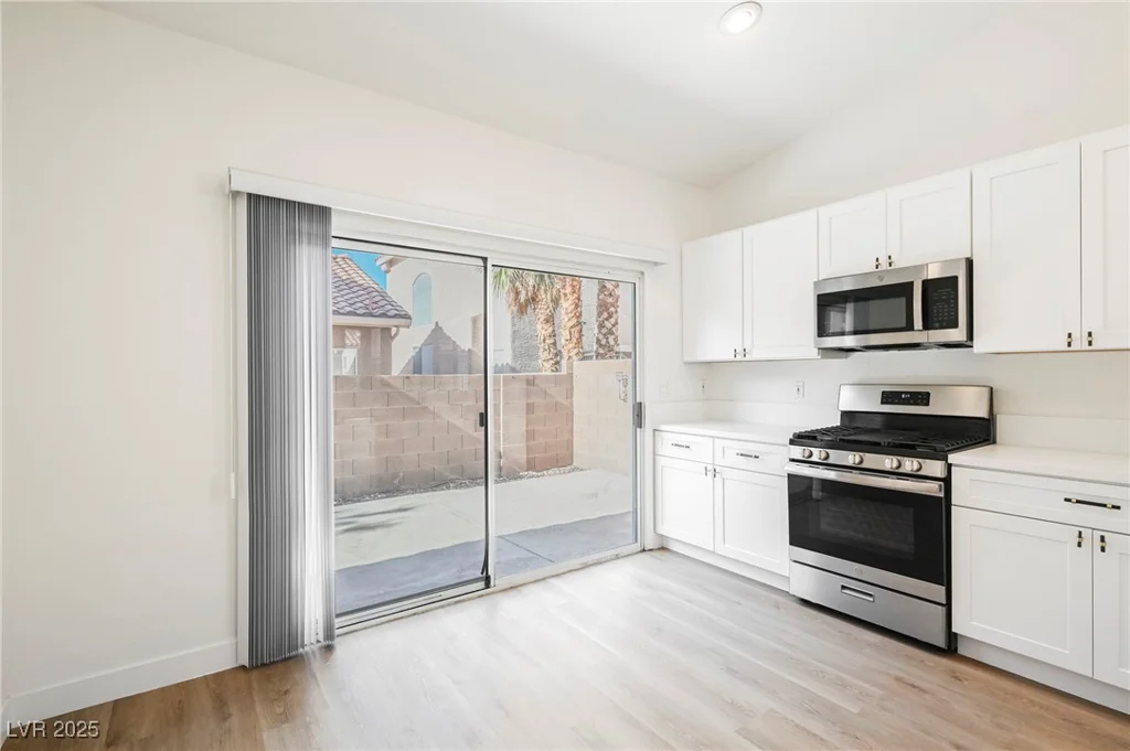 886 Park Walk, Las Vegas, NV 89123