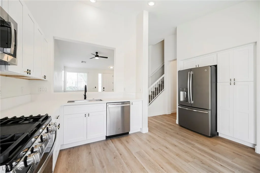 886 Park Walk, Las Vegas, NV 89123
