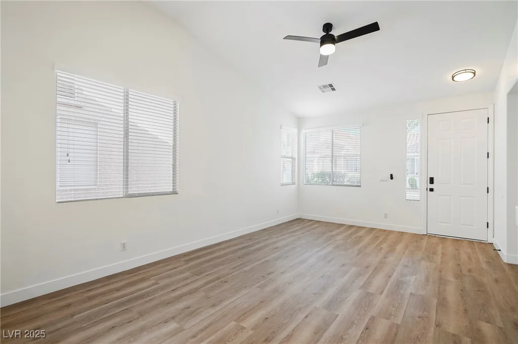 886 Park Walk, Las Vegas, NV 89123
