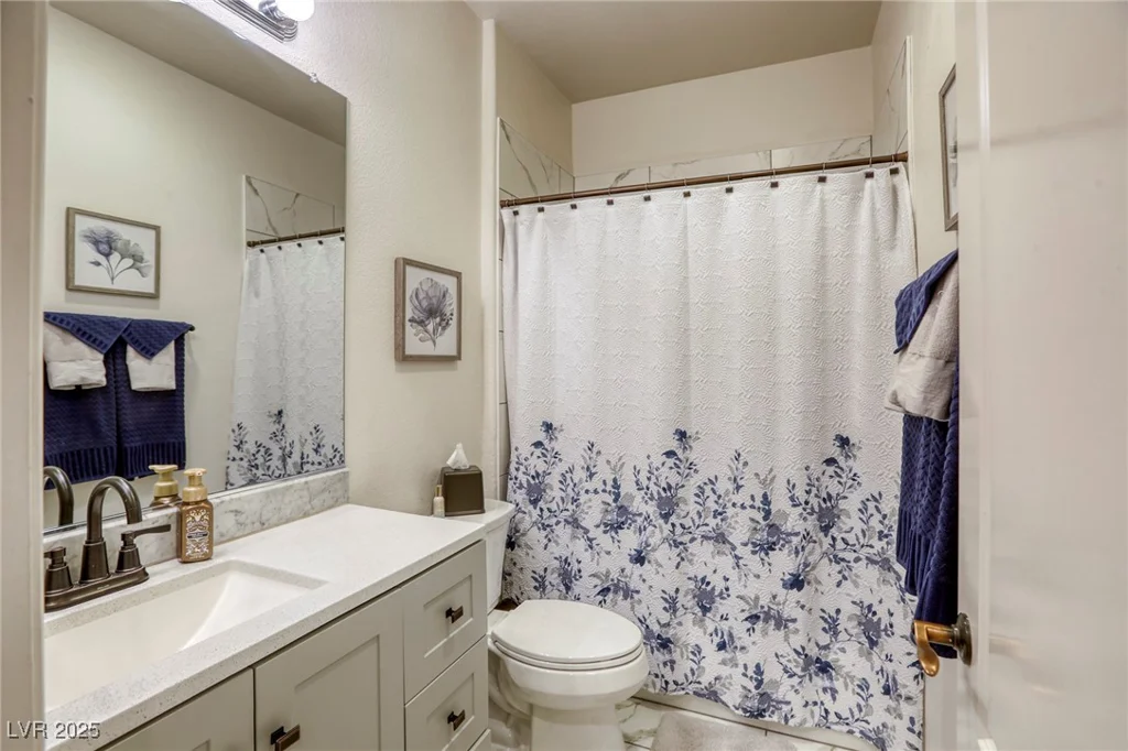 9343 White Waterfall, Las Vegas, NV 89149