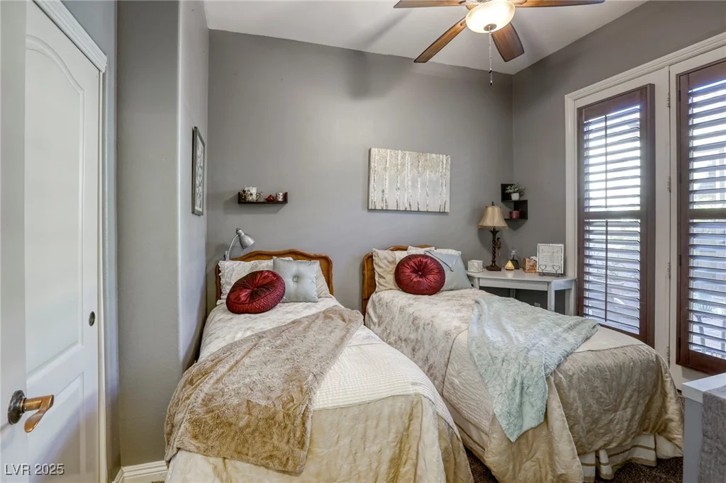 9343 White Waterfall, Las Vegas, NV 89149