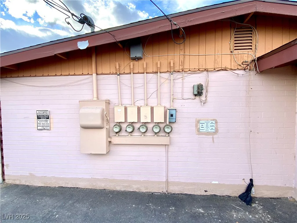 720 10th, Las Vegas, NV 89101