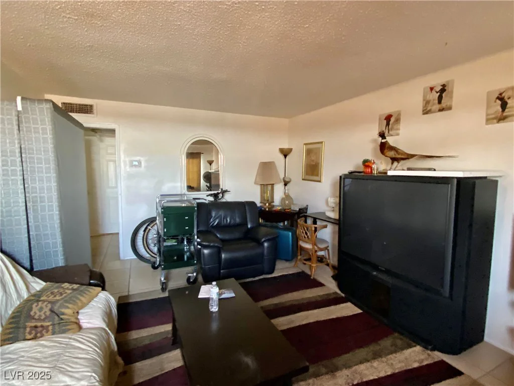 720 10th, Las Vegas, NV 89101