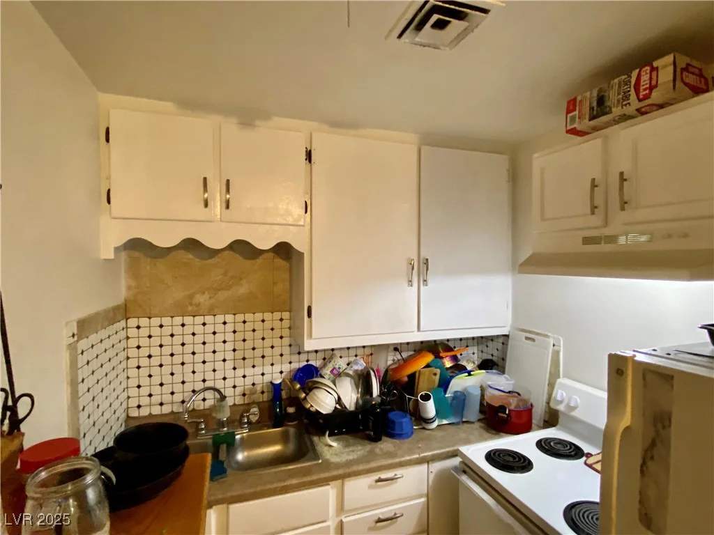 720 10th, Las Vegas, NV 89101