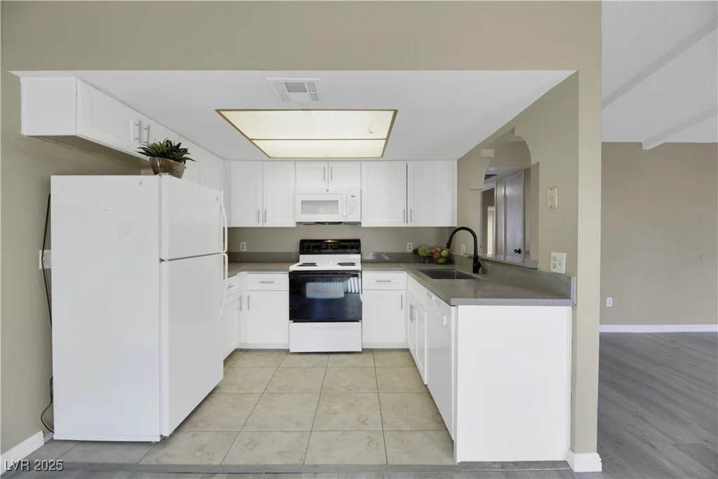 4752 Obannon, Las Vegas, NV 89102