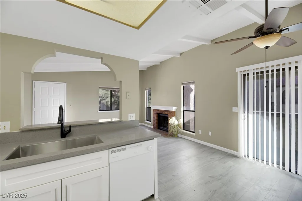4752 Obannon, Las Vegas, NV 89102