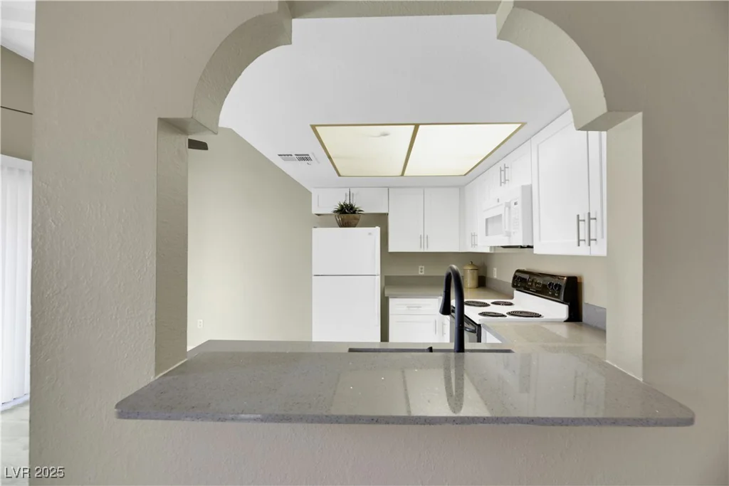 4752 Obannon, Las Vegas, NV 89102