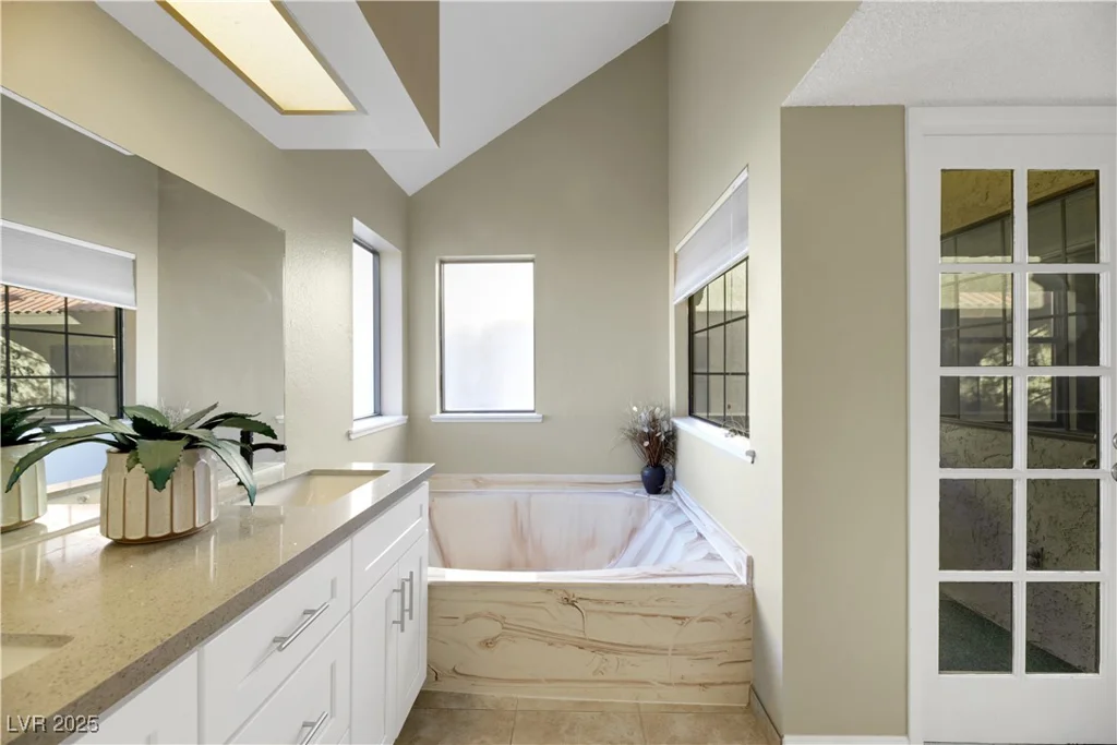 4752 Obannon, Las Vegas, NV 89102
