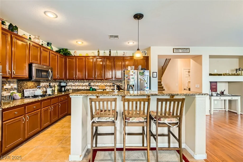 6917 Snow Finch, North Las Vegas, NV 89084