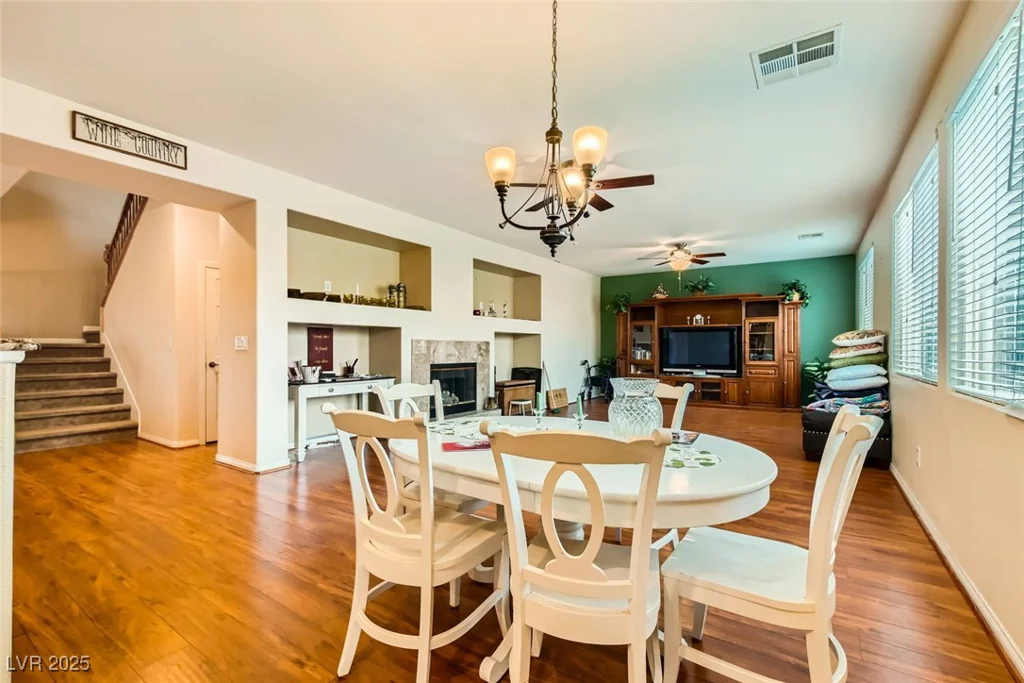 6917 Snow Finch, North Las Vegas, NV 89084