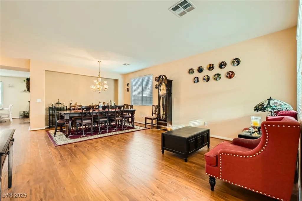 6917 Snow Finch, North Las Vegas, NV 89084
