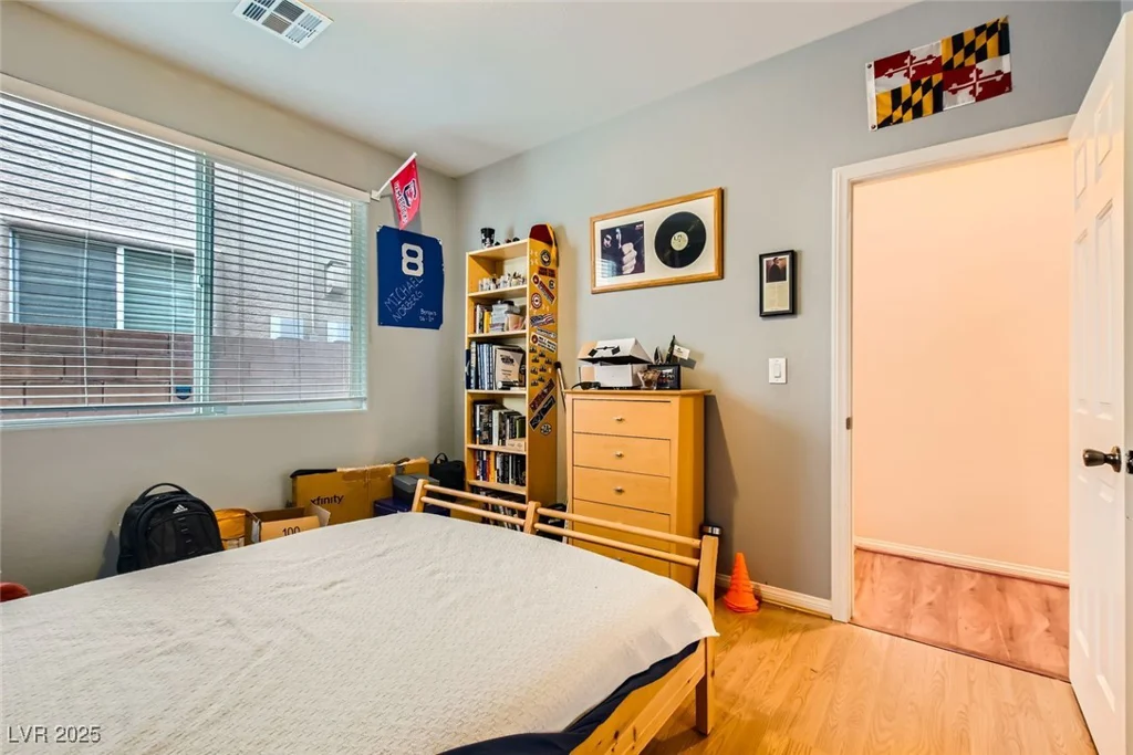 6917 Snow Finch, North Las Vegas, NV 89084
