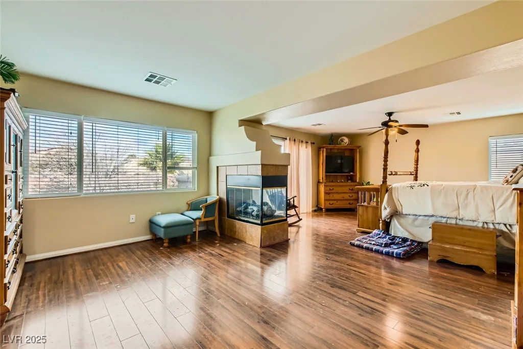 6917 Snow Finch, North Las Vegas, NV 89084