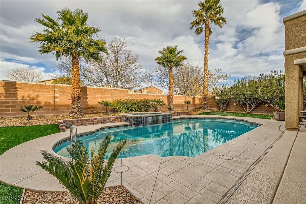 6917 Snow Finch, North Las Vegas, NV 89084