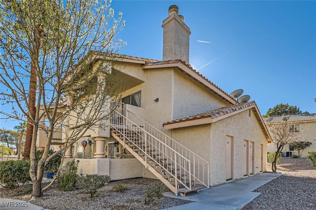 1301 Pinto Rock, Las Vegas, NV 89128