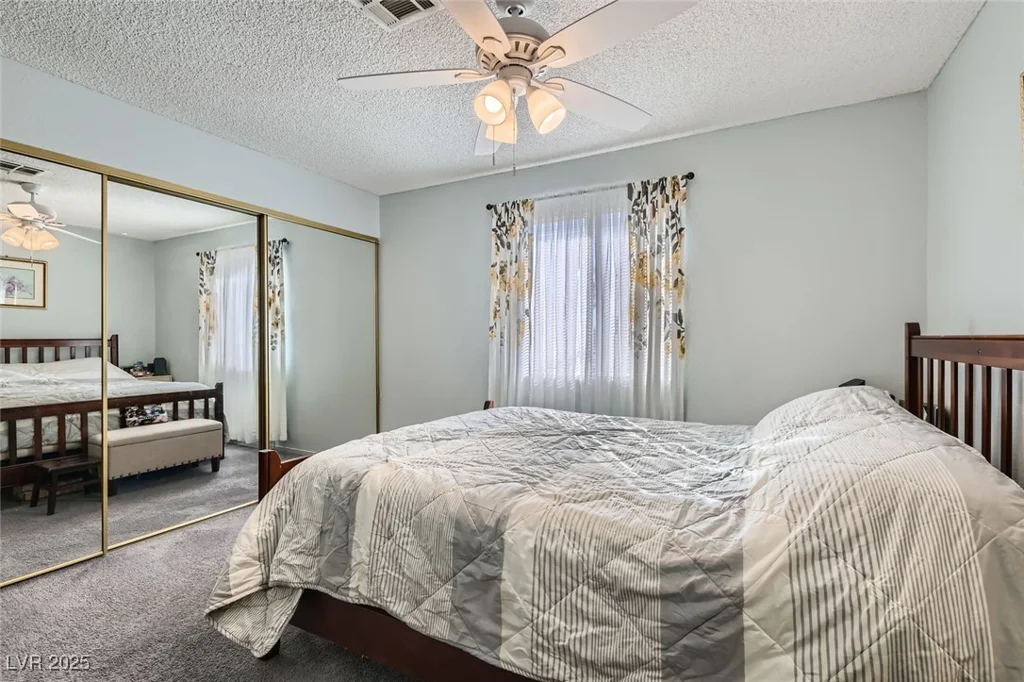 1301 Pinto Rock, Las Vegas, NV 89128