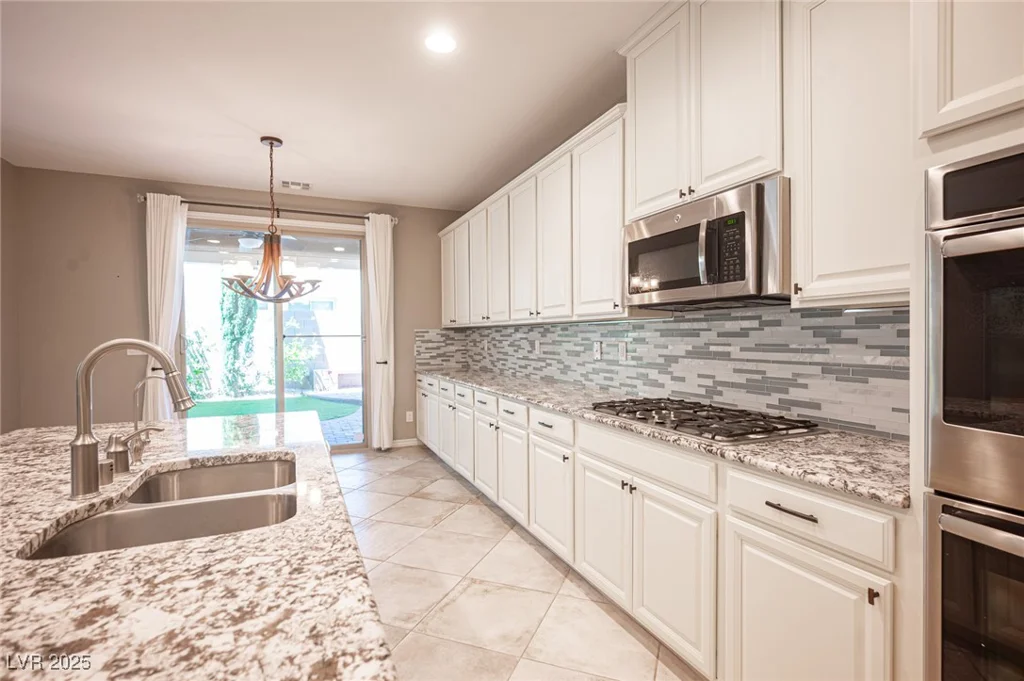 12461 Mosticone, Las Vegas, NV 89141
