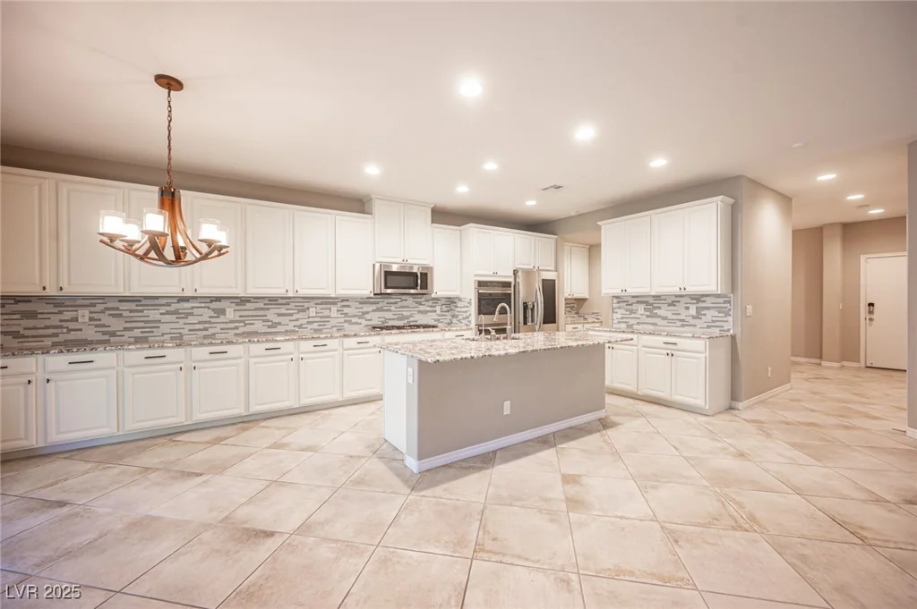 12461 Mosticone, Las Vegas, NV 89141