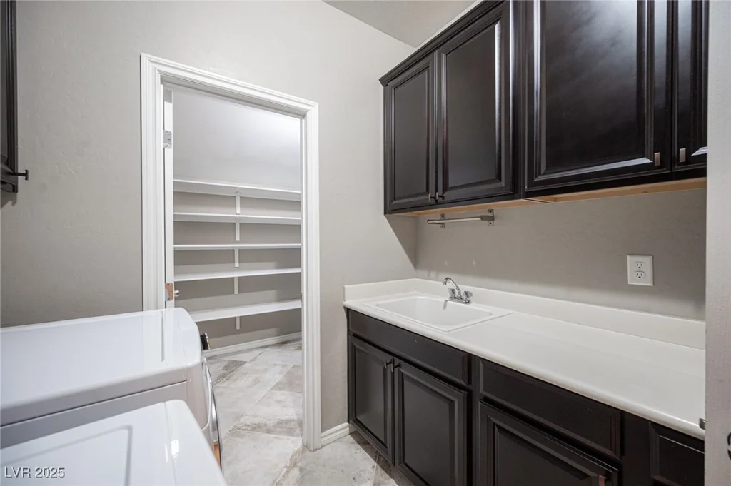 12461 Mosticone, Las Vegas, NV 89141