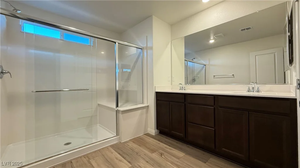 7308 Davenbury, Las Vegas, NV 89113