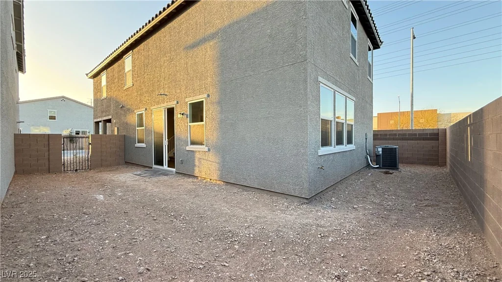 7308 Davenbury, Las Vegas, NV 89113