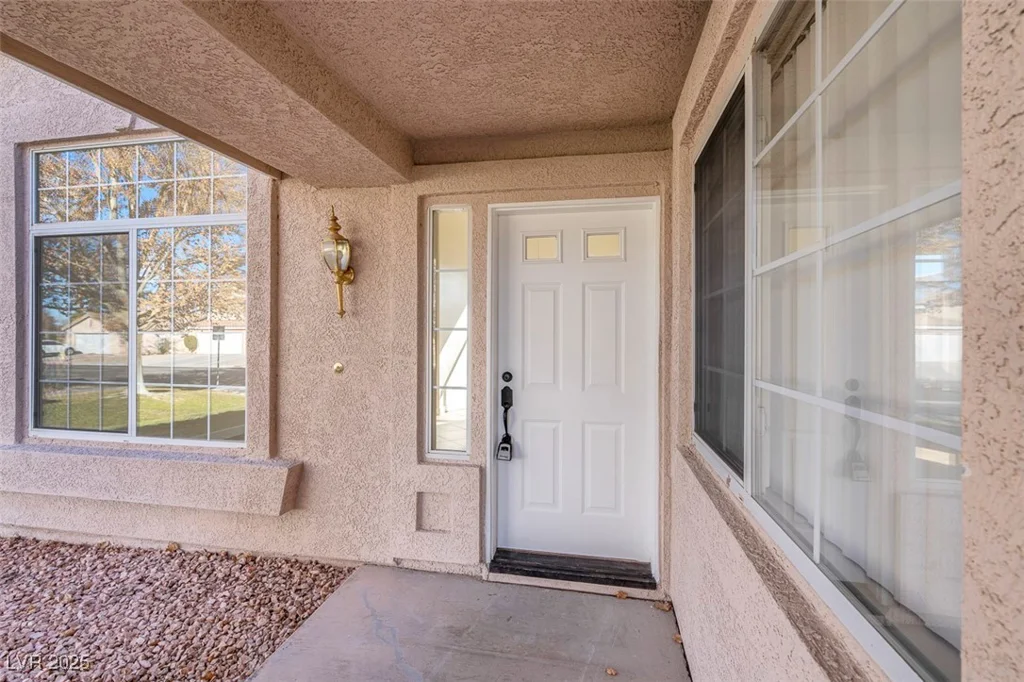 421 Flores, Las Vegas, NV 89123